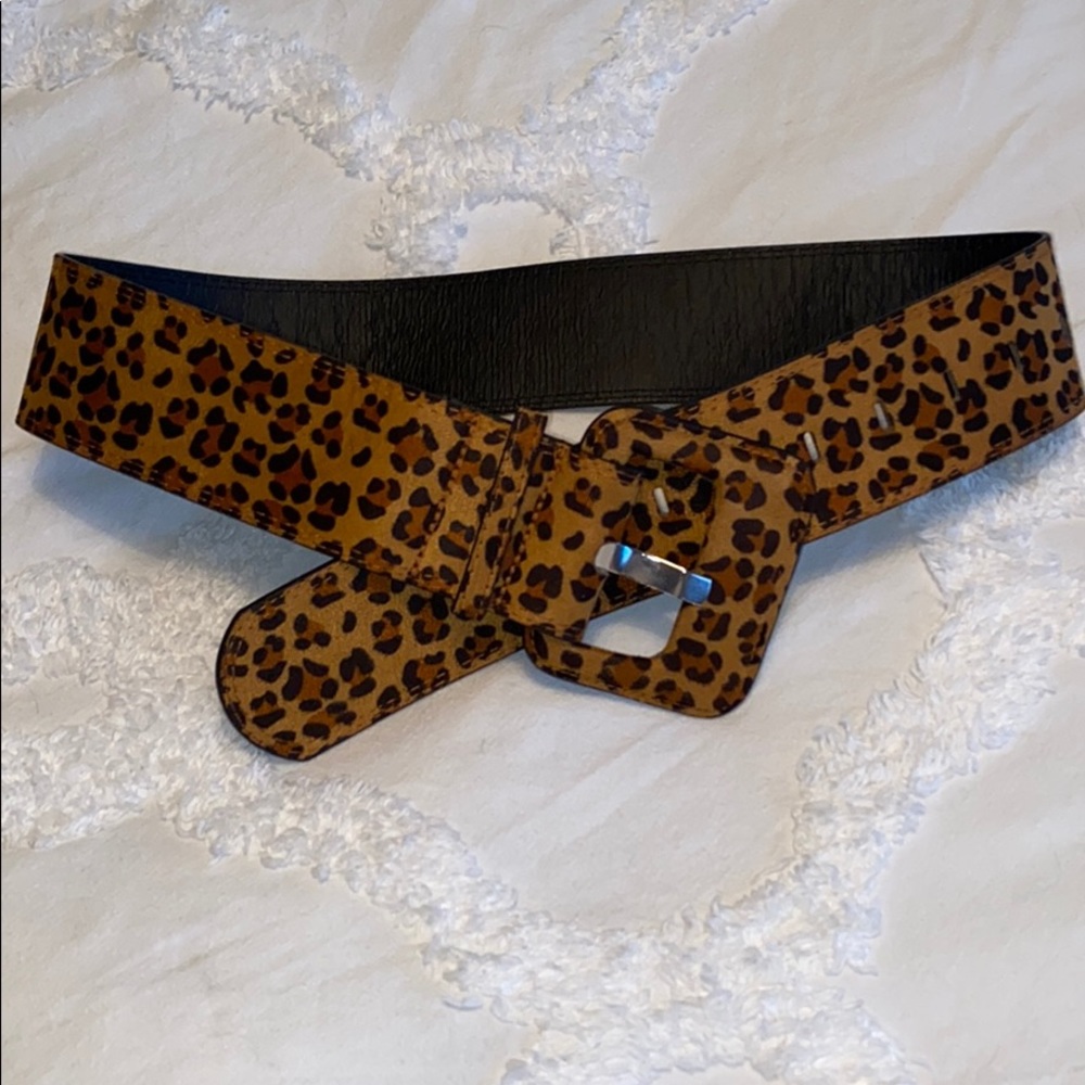 Chunky leopard belt
